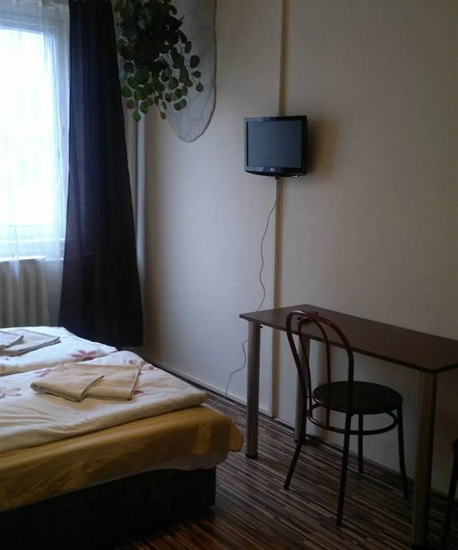 Top Apartment بودابست 0*,